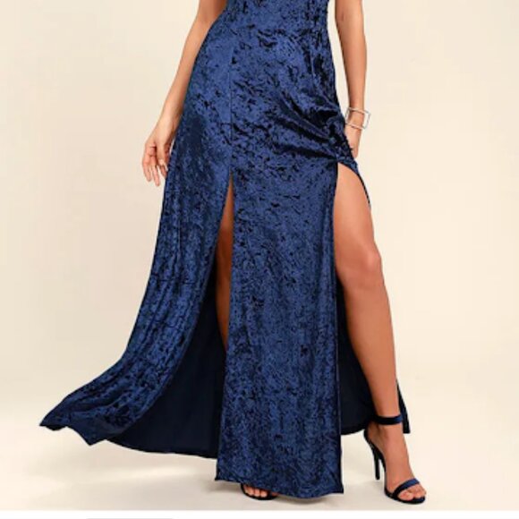 Lulu’s Blue Velvet Maxi Dress with Tie Waist - Picture 11 of 13